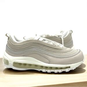 Women's AIR MAX 97 - Size 7